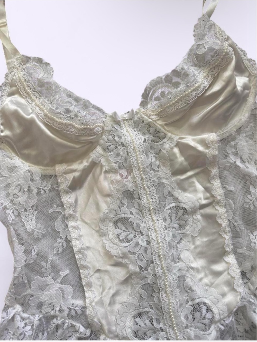 Vintage Fredericks Hollywood Ivory Lace Satin Beaded Boned Cups Top Size M